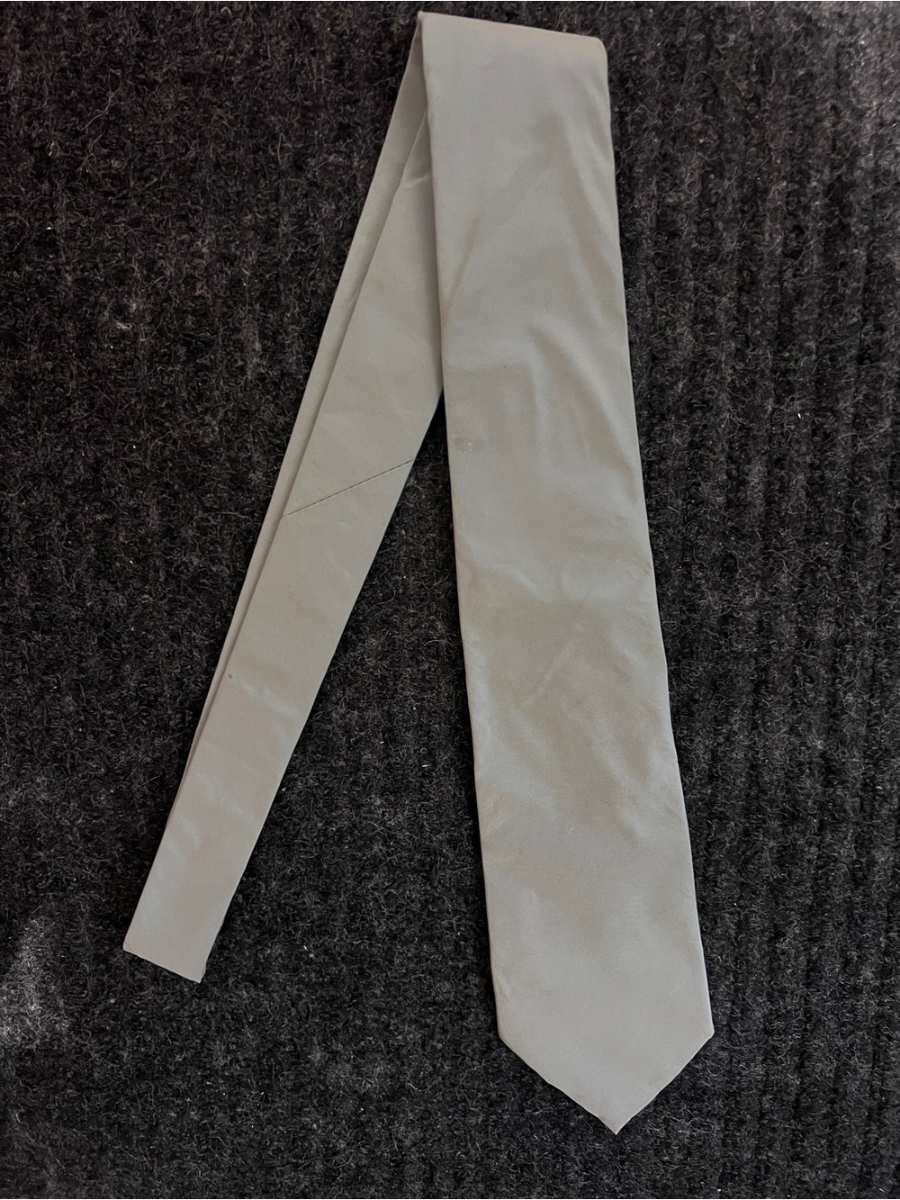 Jil Sander 100% Silk Silver Gray Solid Designer Necktie Made In Italy